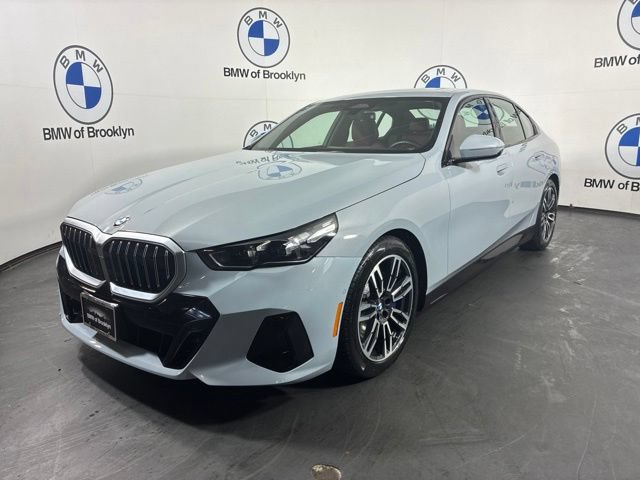 bmw 5 series 2024 WBA63FJ08RCS47665 image bmw 5 series 2024 WBA63FJ08RCS47665 image